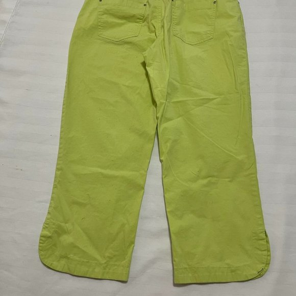 TRIBAL Green Shorts US 4 - Picture 2 of 5